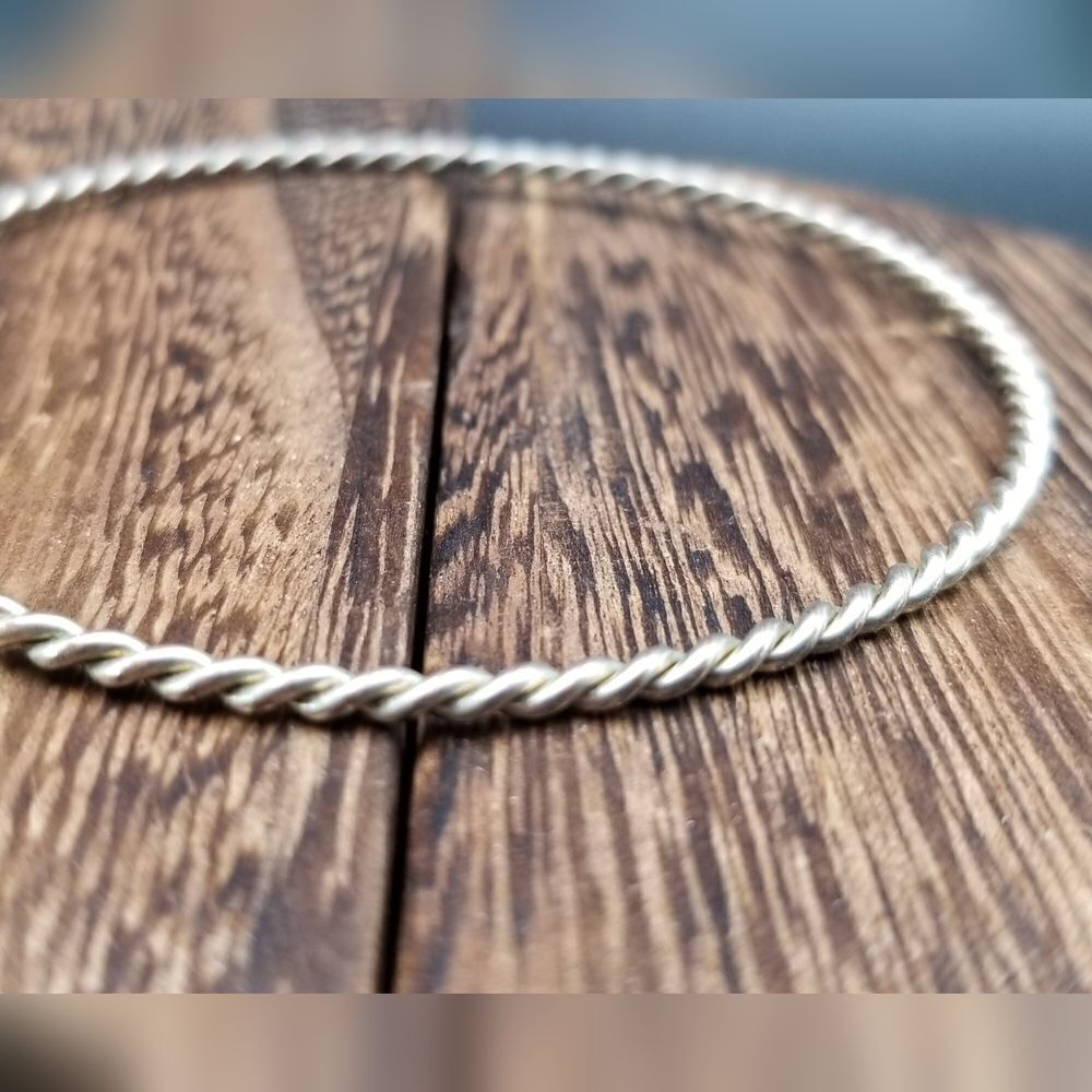 Barbed wire biker bracelet B903